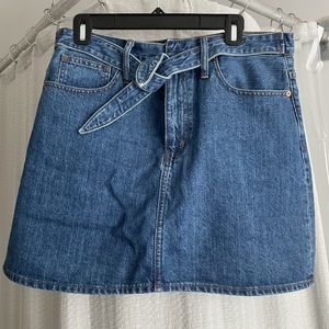 Madewell Jean skirt with tie belt size 30